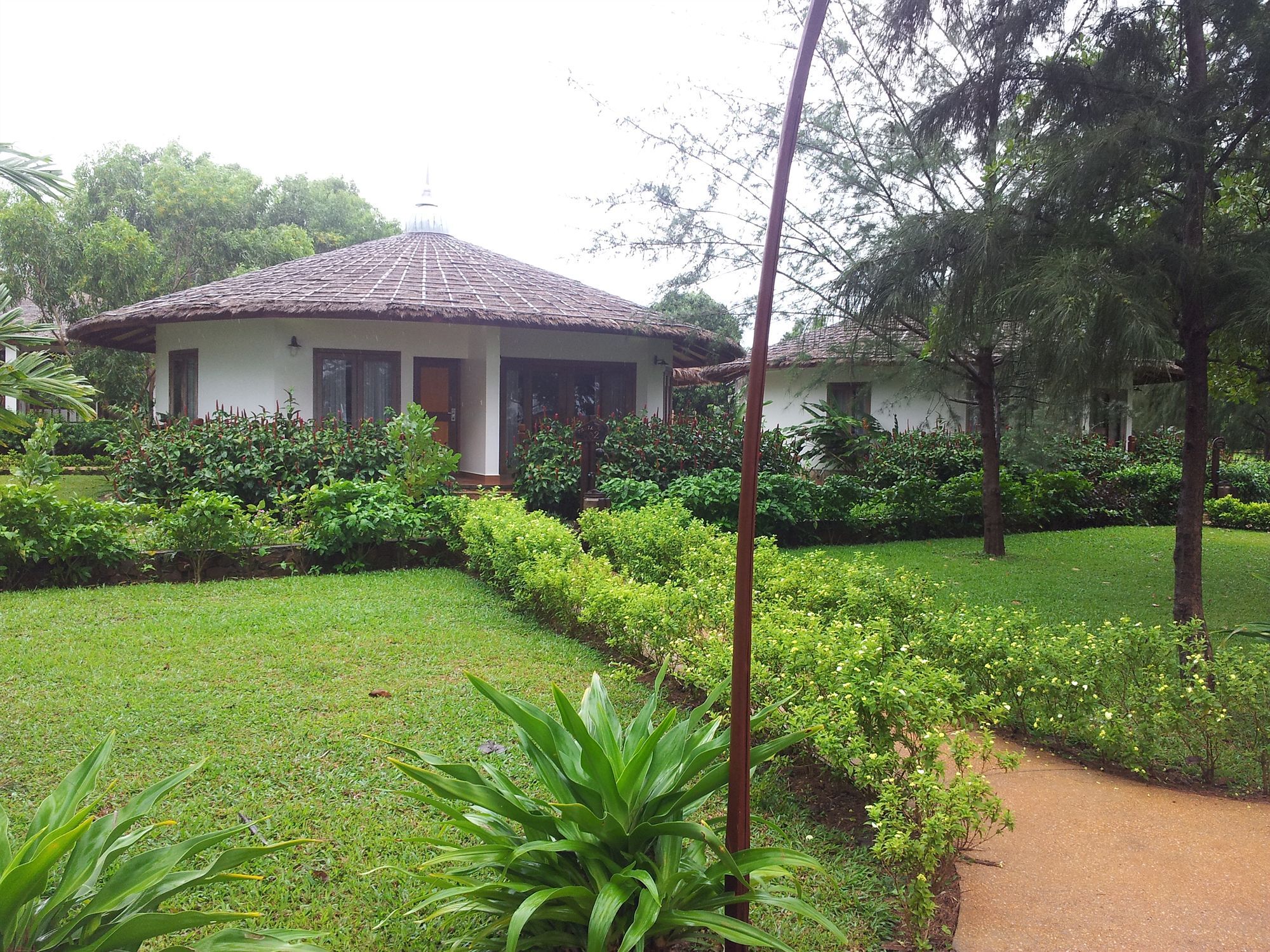 Nataya Round House Coral Bay Resort Kampot Exterior foto
